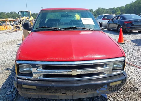 1994 Chevrolet S Truck S10 from USA, damaged, VIN 1GCCS19Z8R8201562